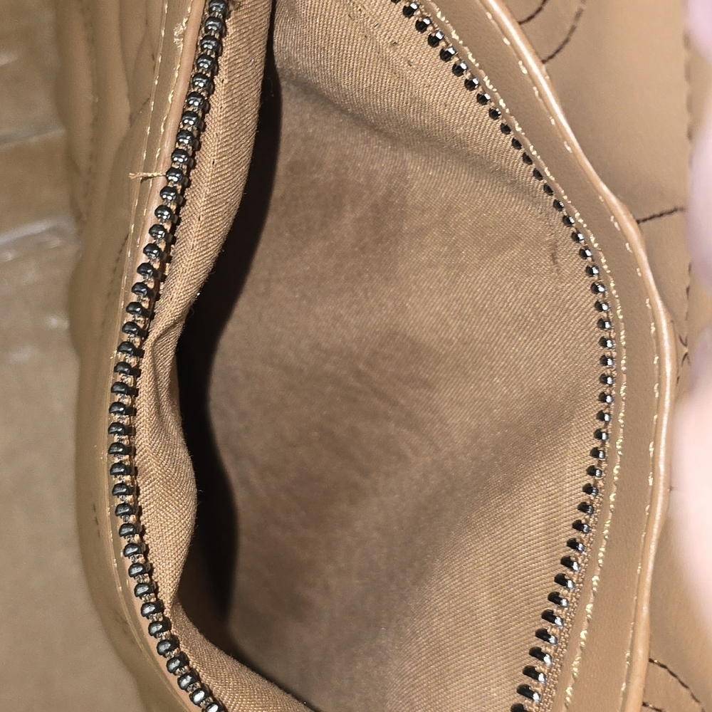 💥NWT Valentino Orlandi Kayla Tote Bag - Picture 10 of 16